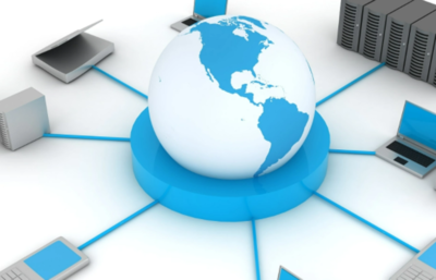 初中男孩迈向未来 为何通信技术开发是理想的专业选择？